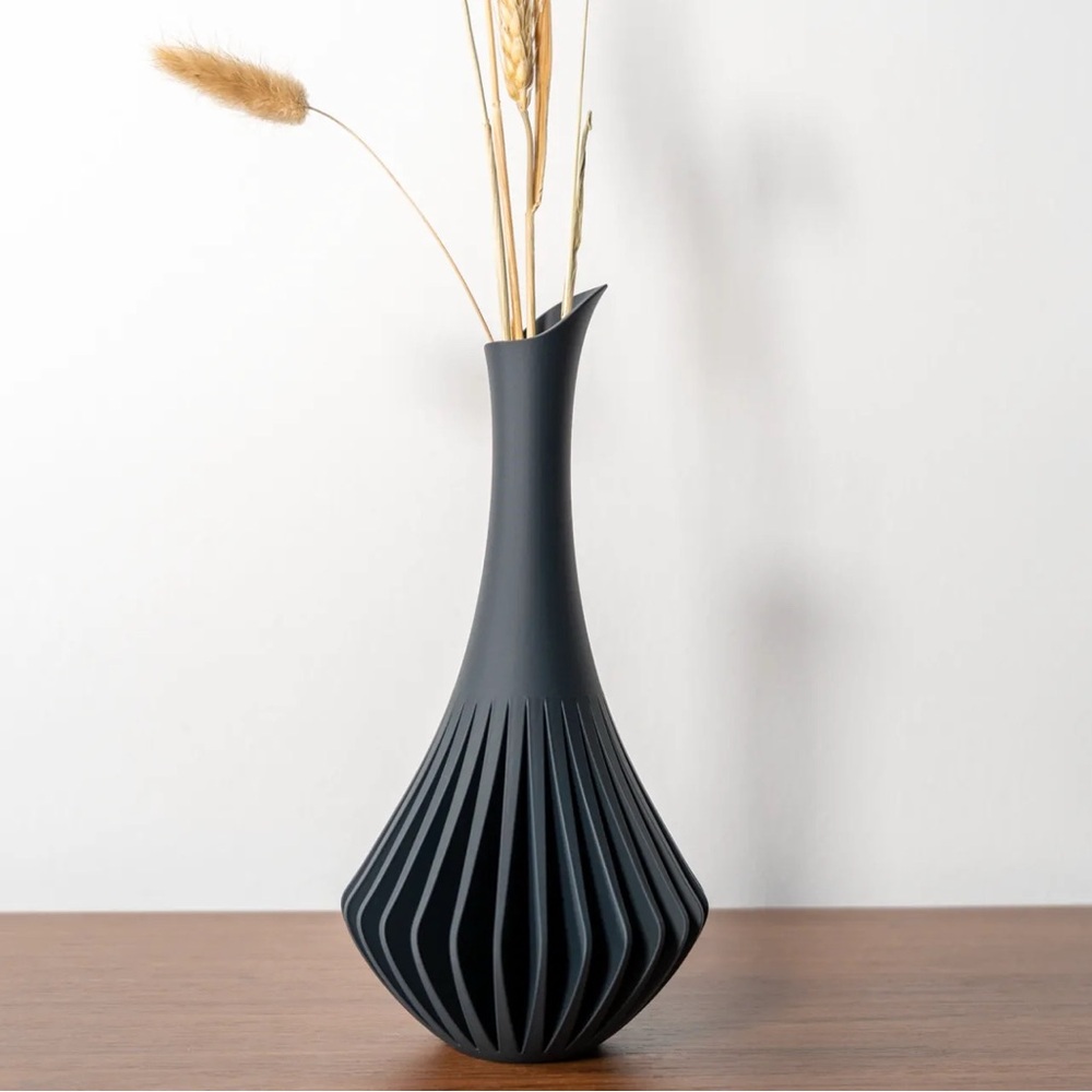 3D printed modern vase
